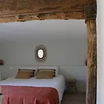 L'echauguette, De Luxe Avec Piscine Au Pied De La Cite Villa