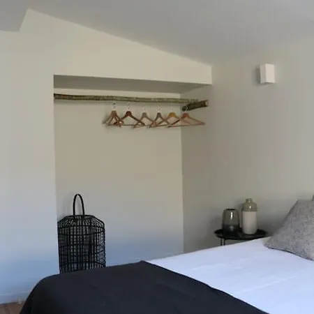 L'echauguette, De Luxe Avec Piscine Au Pied De La Cite