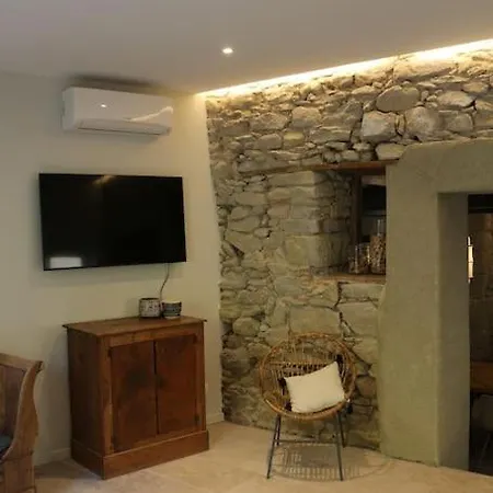 فيلة L'echauguette, De Luxe Avec Piscine Au Pied De La Cite قرقشونه