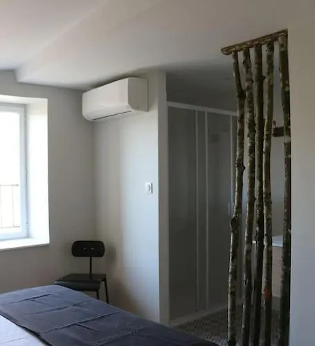 Villa L'echauguette, De Luxe Avec Piscine Au Pied De La Cite *